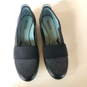 Ecco woman’s Bluma Band Ballerina Leather Flat Shoes Size 36/5-5.5